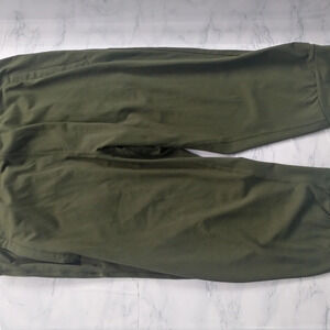 Umoro Benchmark Cropped Joggers Medium Green